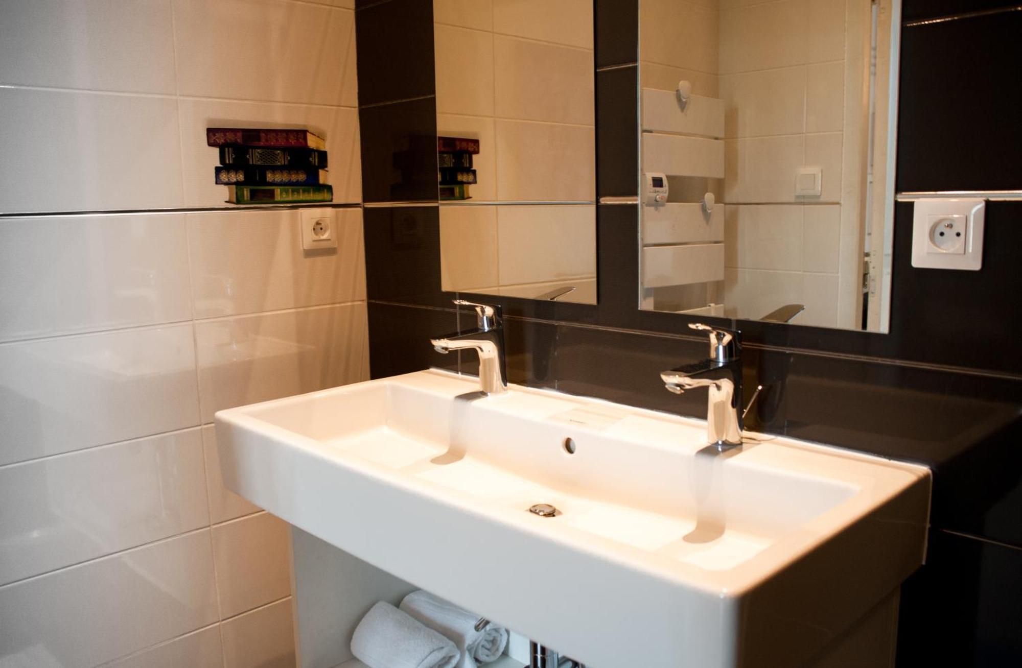 Les Charmettes - Lyon 6Ieme Apartman Szoba fotó